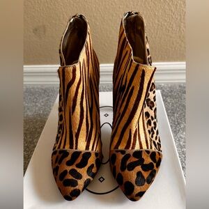 GUESS  Calf-Skin Booties